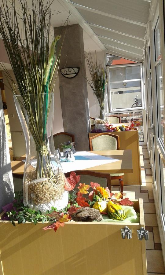 Hotel-Cafe Rathaus Bad Abbach Exterior photo