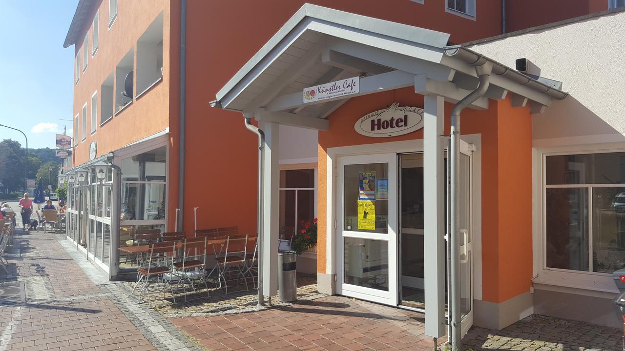 Hotel-Cafe Rathaus Bad Abbach Exterior photo